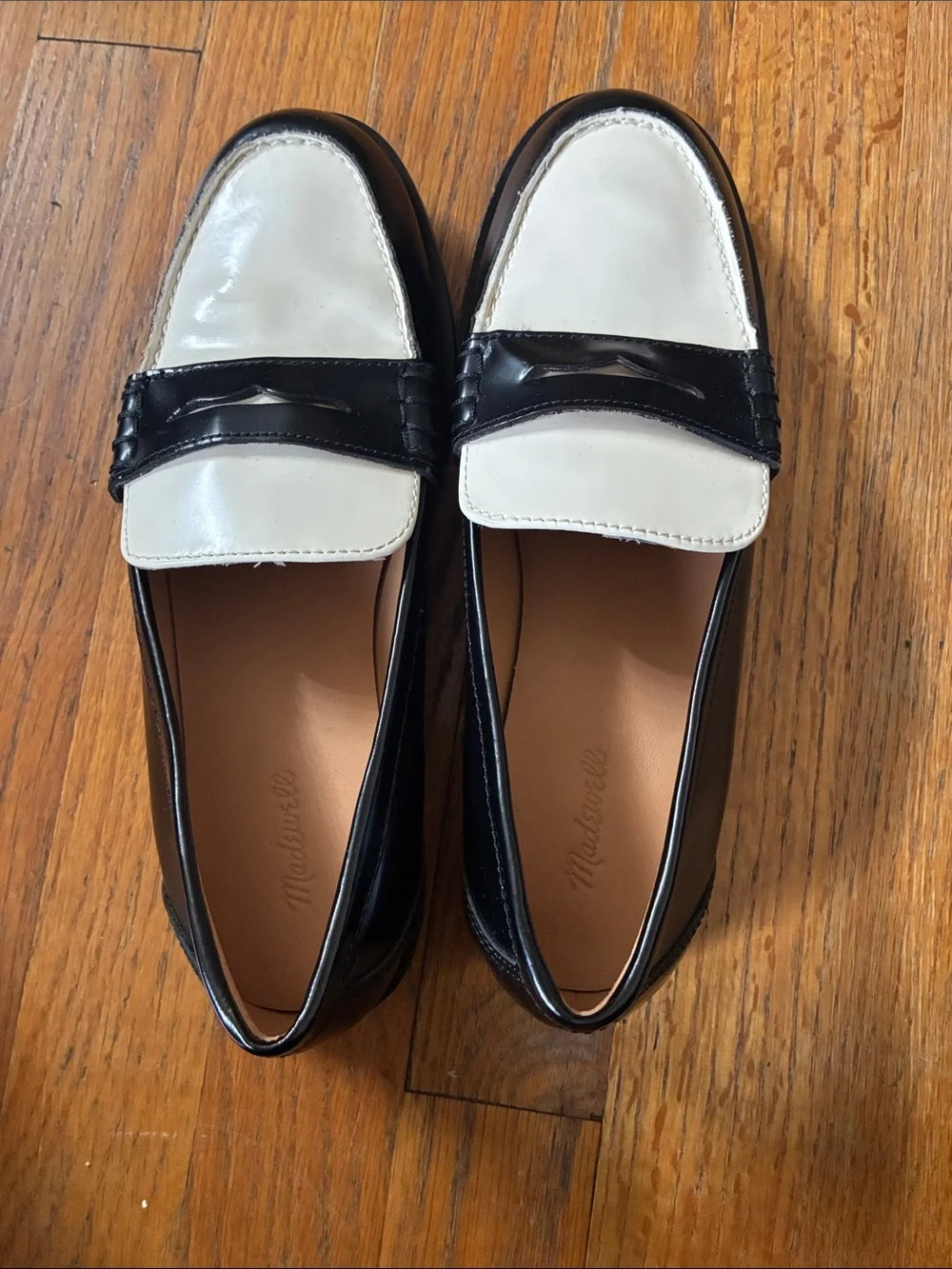 Madewell Black & White Leather Penny Loafers - Women size 7.5
